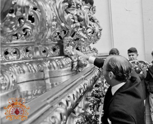 Los costaleros de Nuestra Señora De Las Angustias se suman a la Solidaridad en Cuaresma
