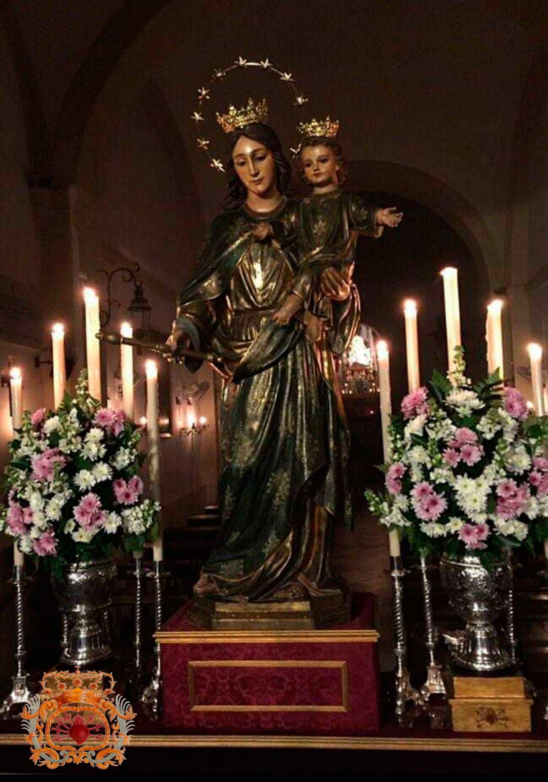 Veneración Extraordinaria a María Auxiliadora en la Capilla de Nuestra Señora de las Angustias (1)