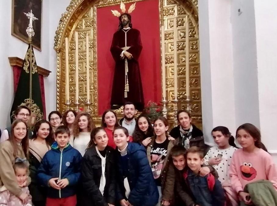 Visita del Grupo Joven e Infantil a la Hermandad de la Yedra