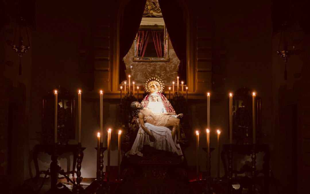 Fotografías del Rosario de la Aurora de Nuestra Señora de las Angustias y Veneración de los fieles 2020