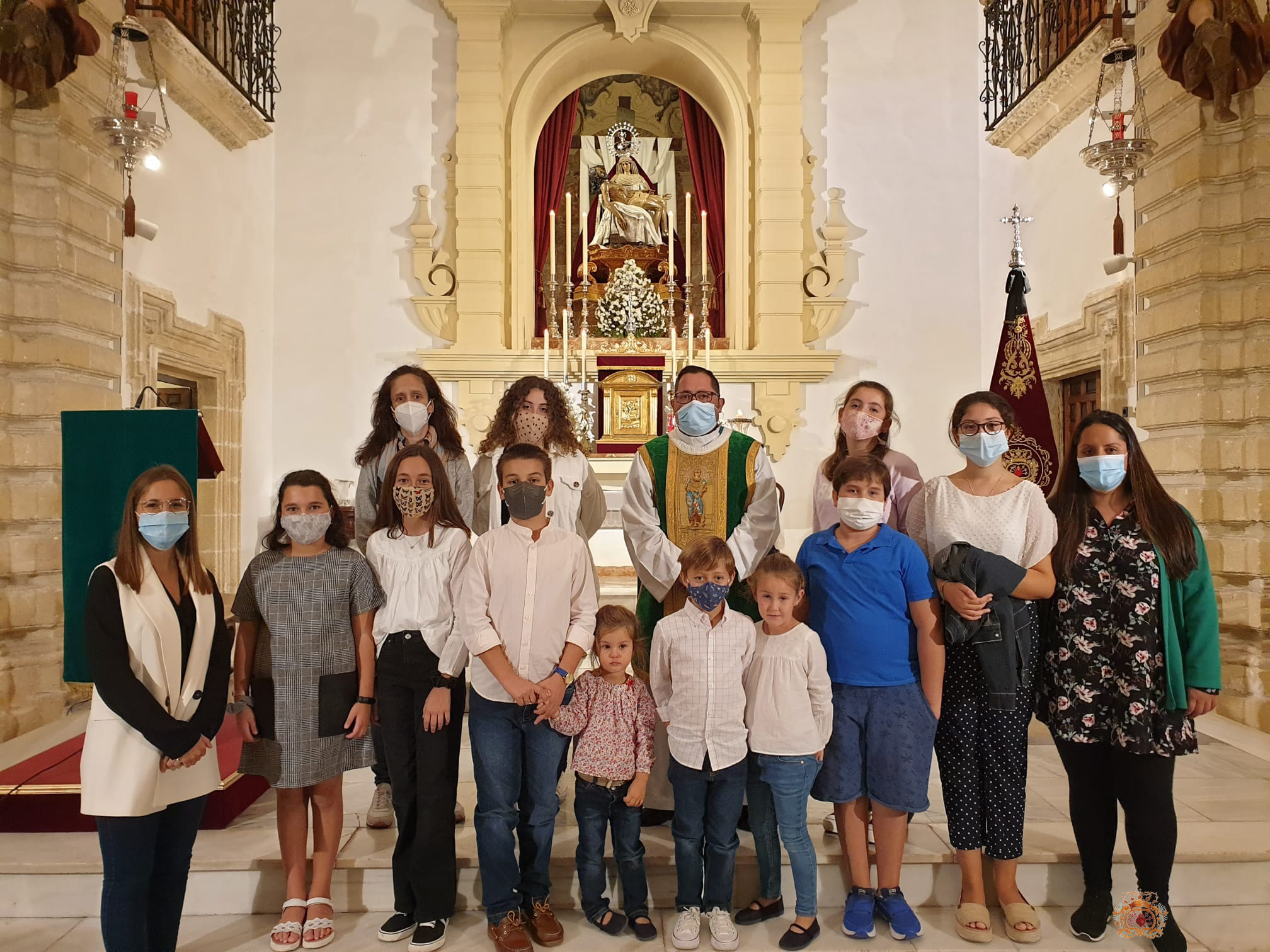 Fotografías del Grupo Joven en la Misa de Hermandad de Octubre 2020 (17)