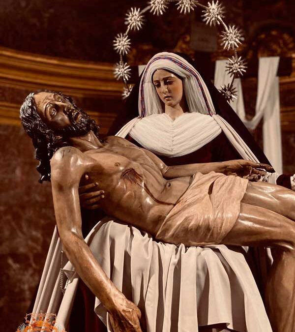 Versos a María Santísima de las Angustias 2022