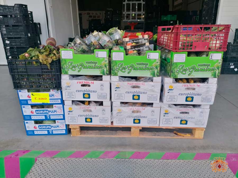 Entrega de frutas y verduras para las Hermanas de la Cruz  Abril del 2022