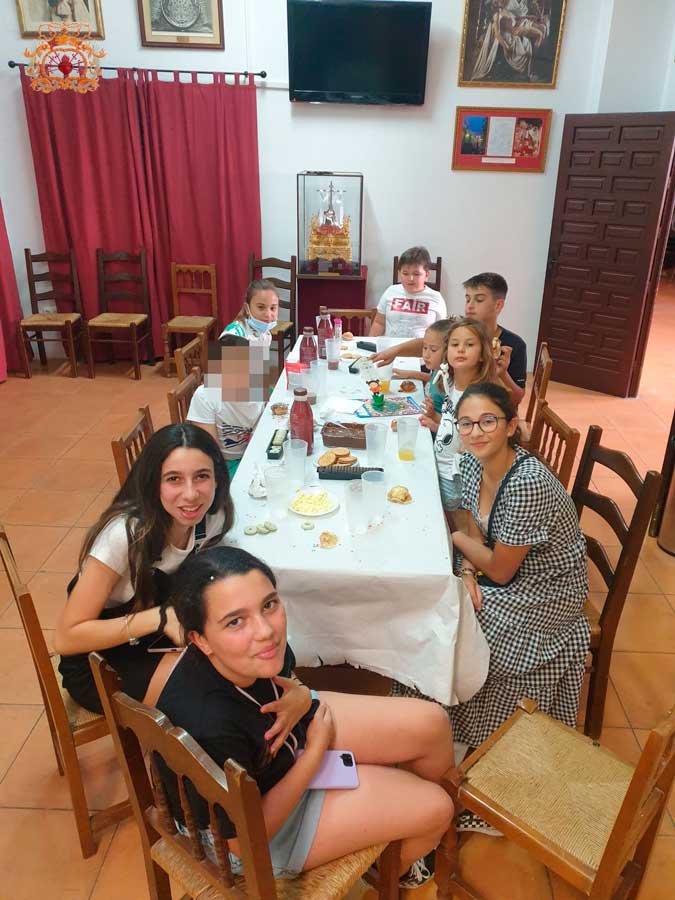 2ª-Actividad-del-Grupo-Joven-e-Infantil-de-Mayo-2022-(5)