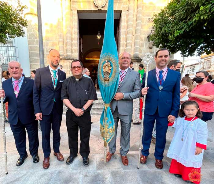 Asistencia a la Procesión de María Auxiliadora del Colegio Oratorio Festivo “Padre Torres Silva” 2022