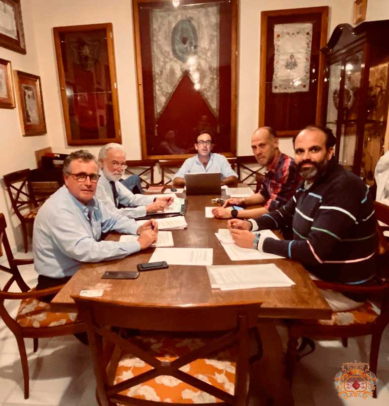 Reunión-de-la-Comisión-creadora-del-Reglamento-del-Régimen-Interno-de-Nuestra-Señora-de-las-Angustias-2022