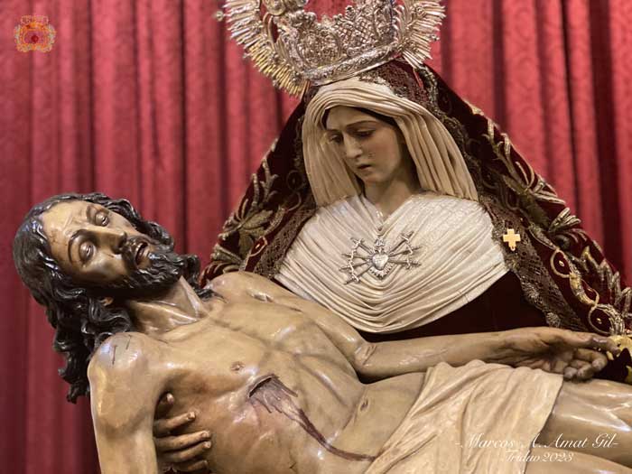 Nuestra Señora vestida para los Cultos de Septiembre en honor a la Festividad de los Dolores de la Santísima Virgen María del 2023