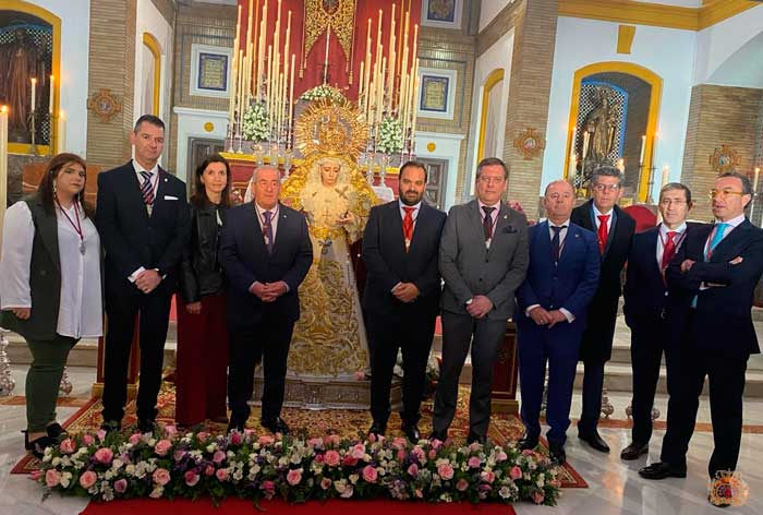 Asistencia al Solemne Besamanos de María Santísima de la Candelaria del 2024