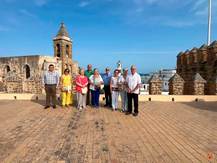 Excursión-del-Taller-de-costura-para-Nuestra-Señora-de-las-Angustias-2025-(4)